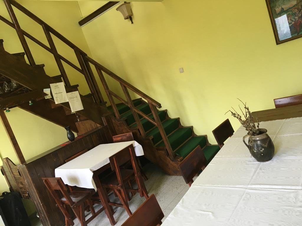 Betty Panzio Hotel Miercurea Ciuc Exterior photo